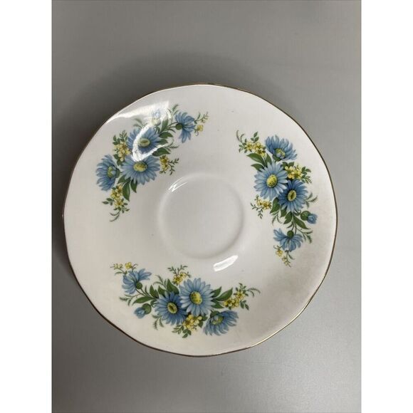 Queen Anne English Bone China Tea Cup & Saucer Set Blue Daisy Pattern 8542 - Picture 6 of 7